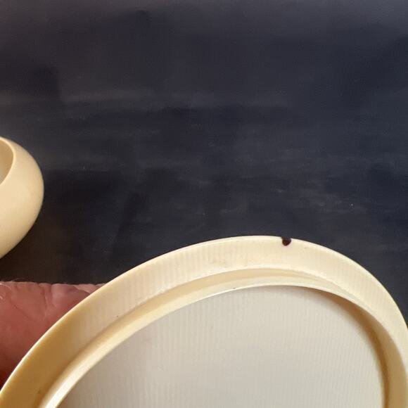 Vintage Ivory PyRaLin Celluloid Powder Puff Box 1930s Art Deco Vanity Set - Picture 8 of 9